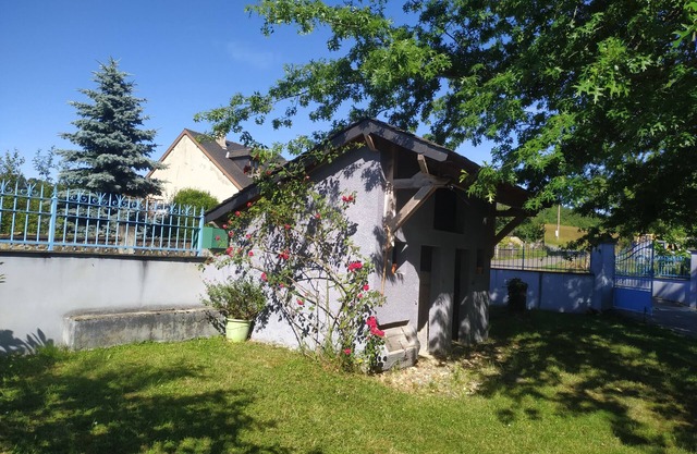 Gite Saoures à la Campagne Petit Village à 3 km de la Sortie A64 à Capvern