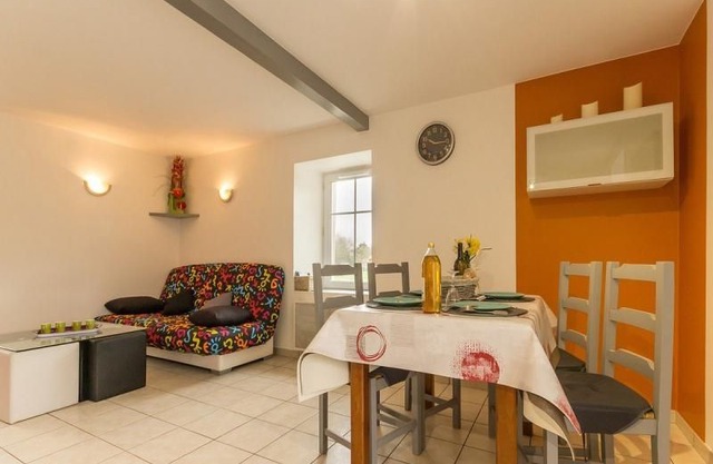 Gite Touvois, 2 bedrooms, 4 persons