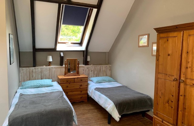 Gite - typical Breton farmhouse with swimming pool