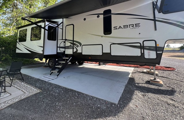 Glamping on Lake Barkley