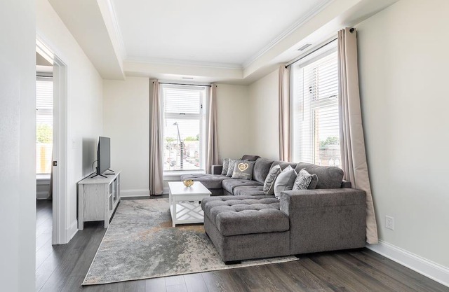 GLOBALSTAY . Rideau 2Br Signature Apartments. Free Parking
