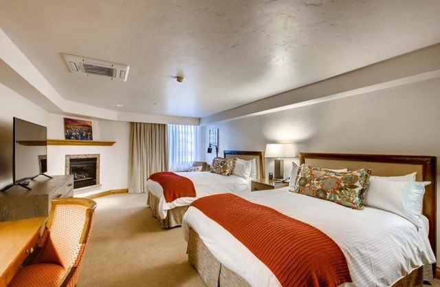 Gnarnia | Two Queen, Gravity Haus Vail w/, Enjoy Vail Village Views