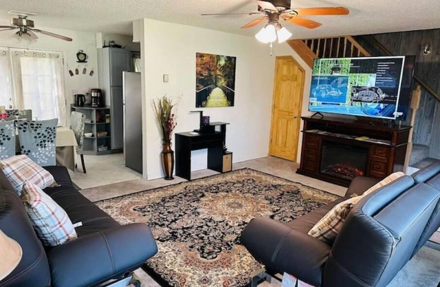 Golden Heart 3-Bed Luxury Home