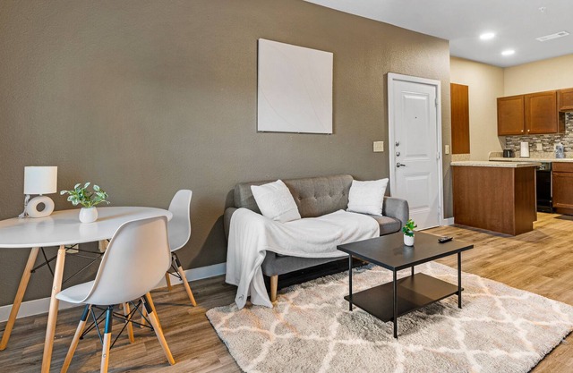 Gorgeous 1BR in Great location