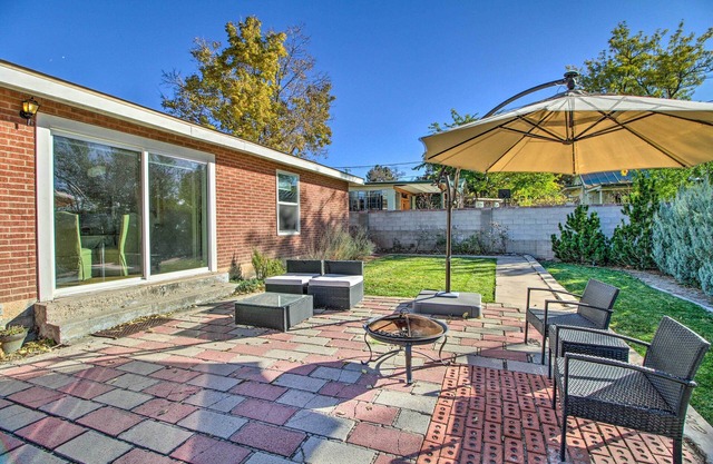 Gorgeous Albuquerque Getaway w/Private Yard!