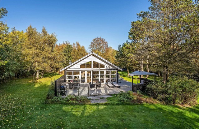 Gorgeous home in Dannemare with kitchen