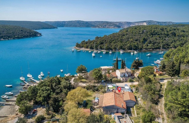 Gorgeous home in Labin with WiFi