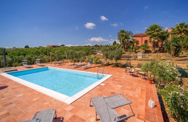 Gorgeous home in Menfi with WiFi