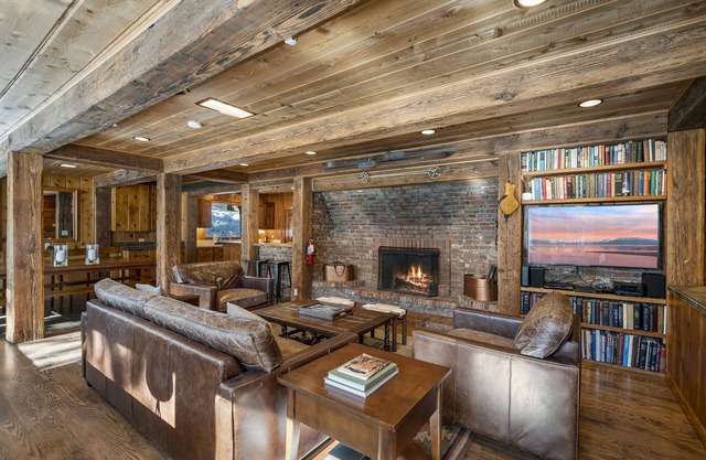 Gorgeous Second Oldest Home in Olympic Valley, Close to Village, on Mountain Shuttle Route!
