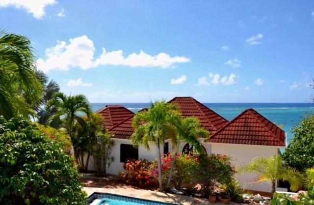 Gorgeous Villa on the Caribbean Sea