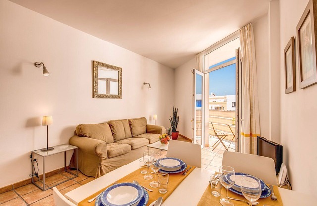 GRAN CANARIA HOME (7), ARGUINEGUIN BEACH AND SUN