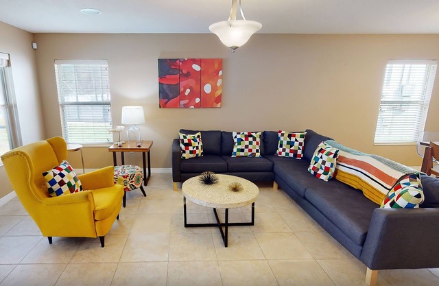 Grand home with private screened pool, grill, streaming, W/D, & AC