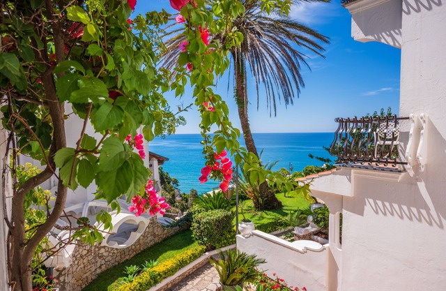 Grand Hotel Le Rocce