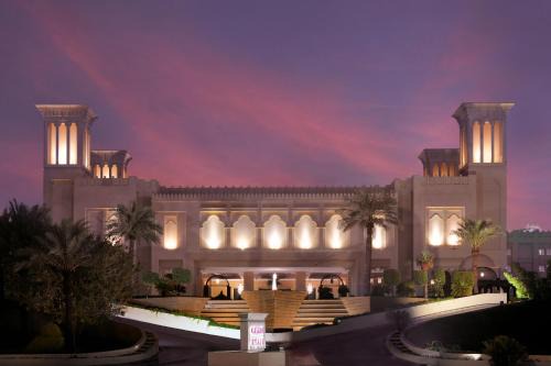 Grand Hyatt Doha Hotel & Villas