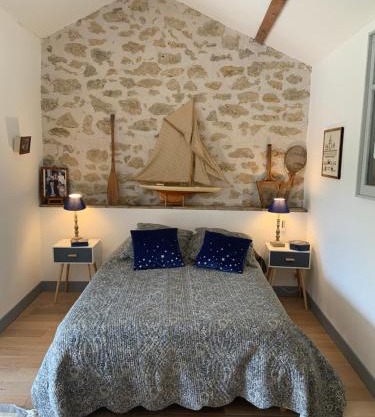 Grande Chambre chez l'habitant dans Mas provençal