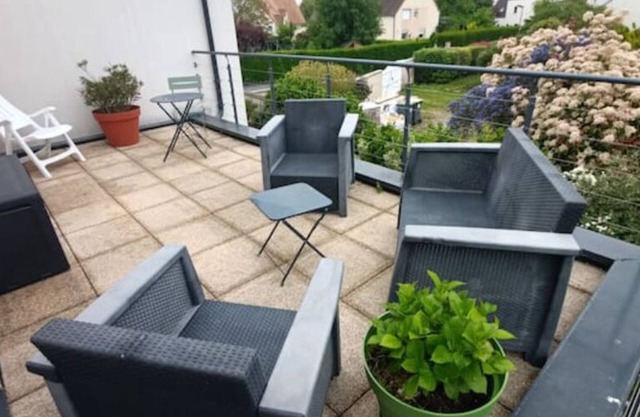 Grande Maison Entière sur Terrain Clos Sans vis à vis