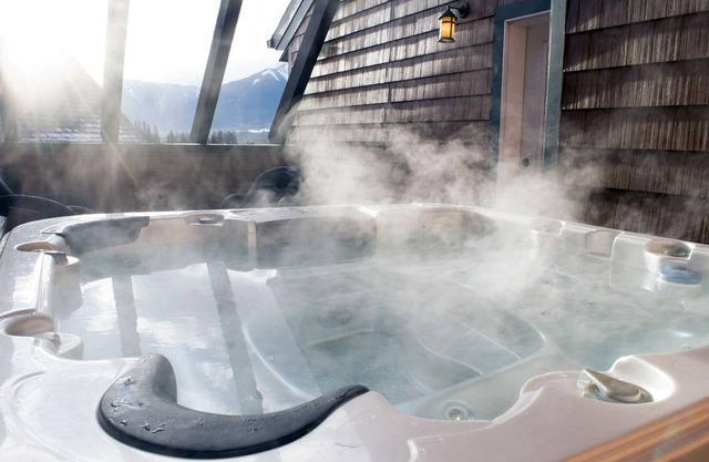 Grande Rockies Resort