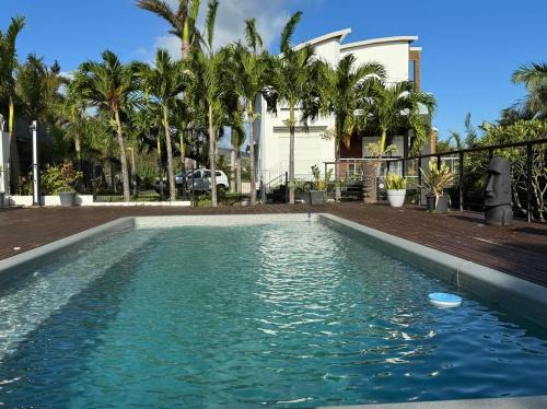 Grande Villa au calme - Vue exceptionnelle - Climatisation - Piscine sel chauffée - Jardin Tropical