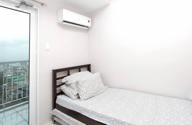 Grass Residences - Condo