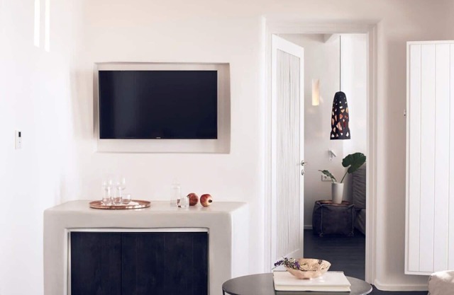 Great 1BR Suite Magic Landscape in Santorini