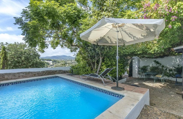 Great finca with pool on the Kirchberg of Santa Eulalia