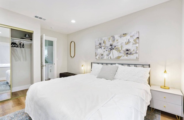 Great Location, SGV/626 Free Parking, 15-min to LA