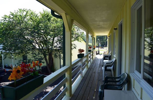 Green Valley Lodge