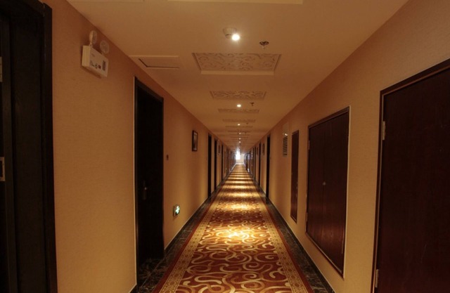 GreenTree Inn North WeiHai Station North International Bathing Beach Hotel