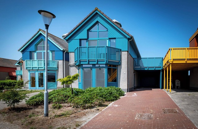 Grimaud 173 - Kustpark Village Scaldia - Semi detached holiday home with sea view