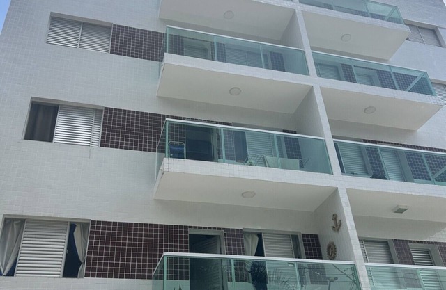 Guarujá Enseada Apartment, Tortuga corner 200m from the beach.