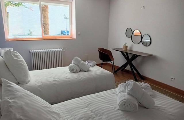 Guest House 'Chambre' with Private Terrace, Shared Garden and Wi-Fi