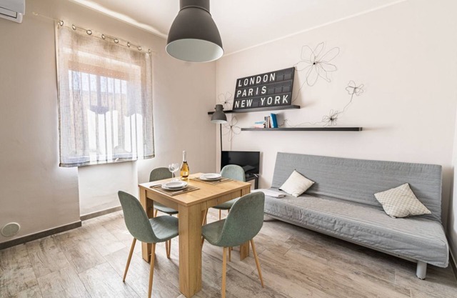 GuestHost - Lovely Apartment in Barletta