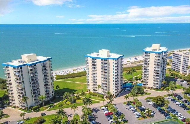 Gulf front studio on Fort Myers Beach at Estero Be