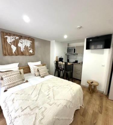 Hôtel Résidence A la Buttes aux Cailles