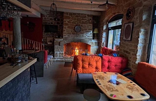 Hôtel Restaurant Le Barriol