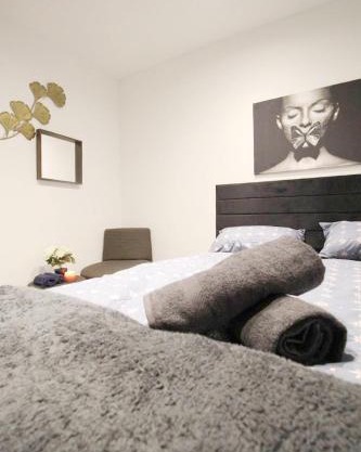 H Elite Apartment KS