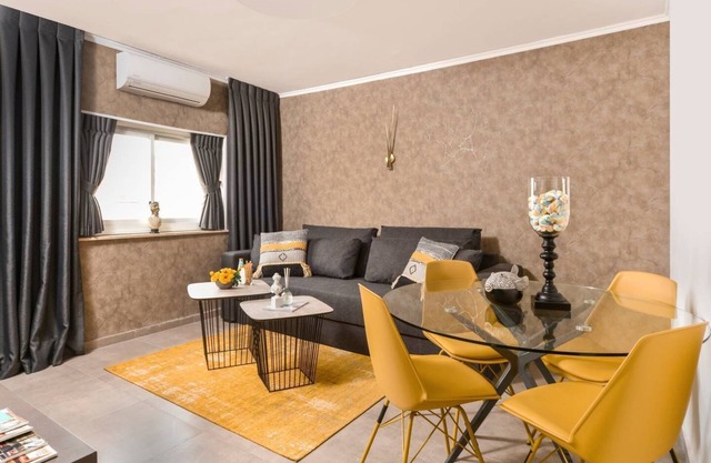 HaHavatselet 19 - Isrentals