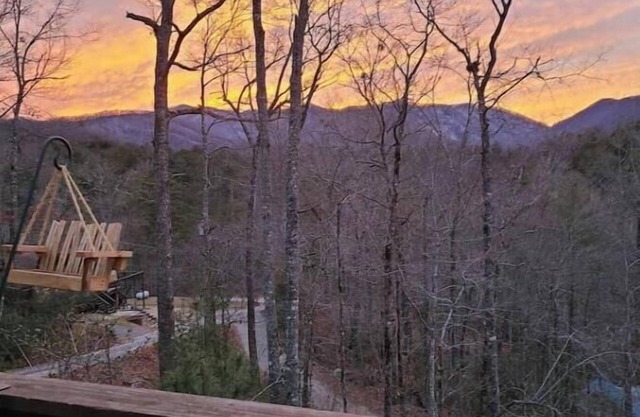 Hala Hideaway - for nature lovers of all types!