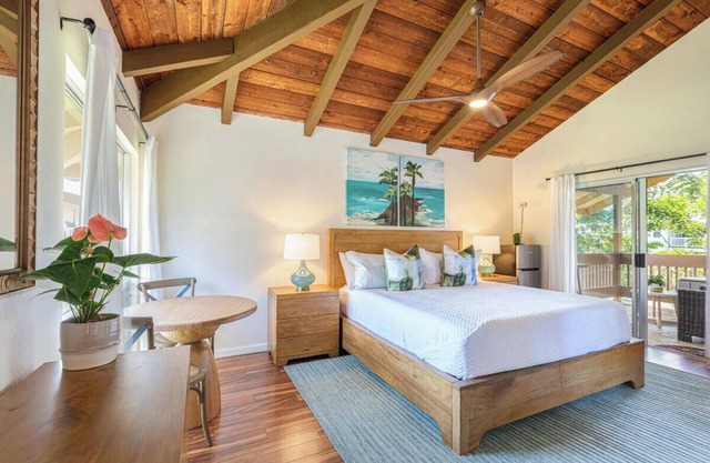 Hale Ho’omaka Studio by Gather: Cozy Garden Studio w/Lanai & Pool