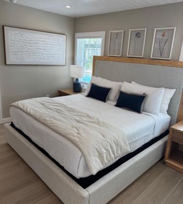 Haley's at Anna Maria Island Inn