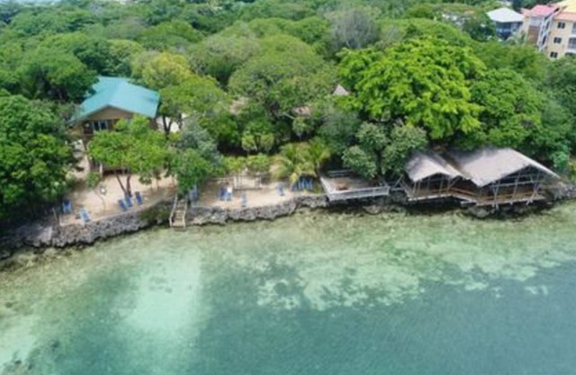 Half Moon Resort