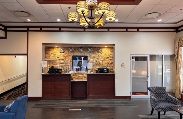 Hamden Hotel and Suites – Hamden New Haven