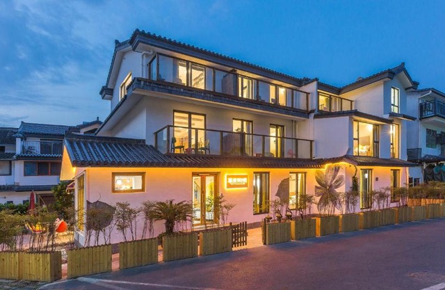 Hangzhou Bijing West Lake Hotel