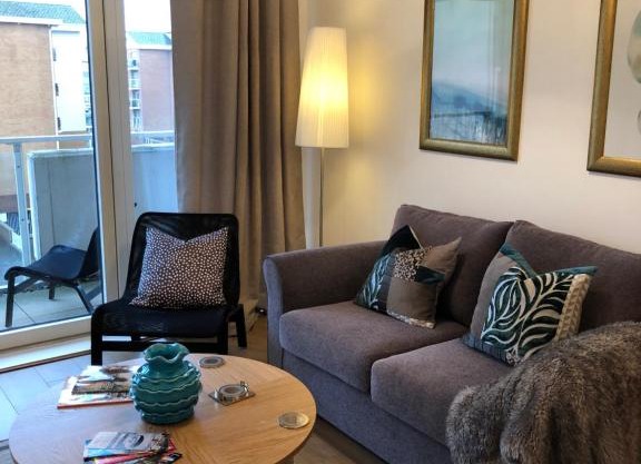 Hansen House Cardiff Apartment with Parking