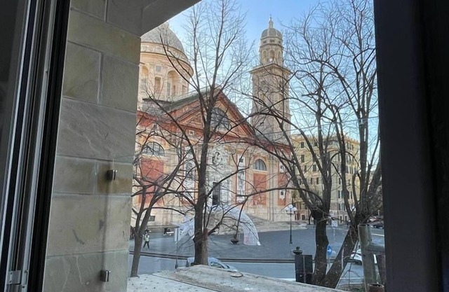 Happy Family Apartments Dome