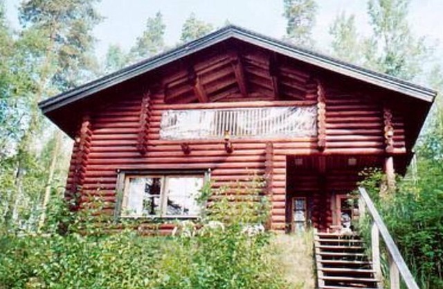 Harakanpesä by Interhome