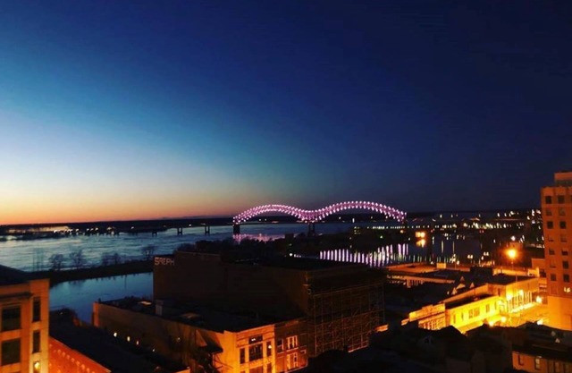 Harbor Town home close to downtown Memphis