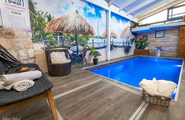 Heart Mansion Rashbi compound