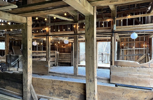 Heartwood Farm Cottage on the River & VA Creeper Trail