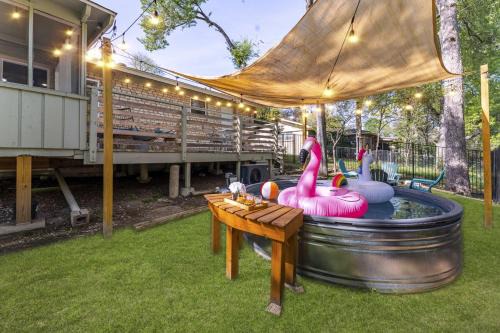 Heated Pool Game Room Firepit Domain Q2 Stadium